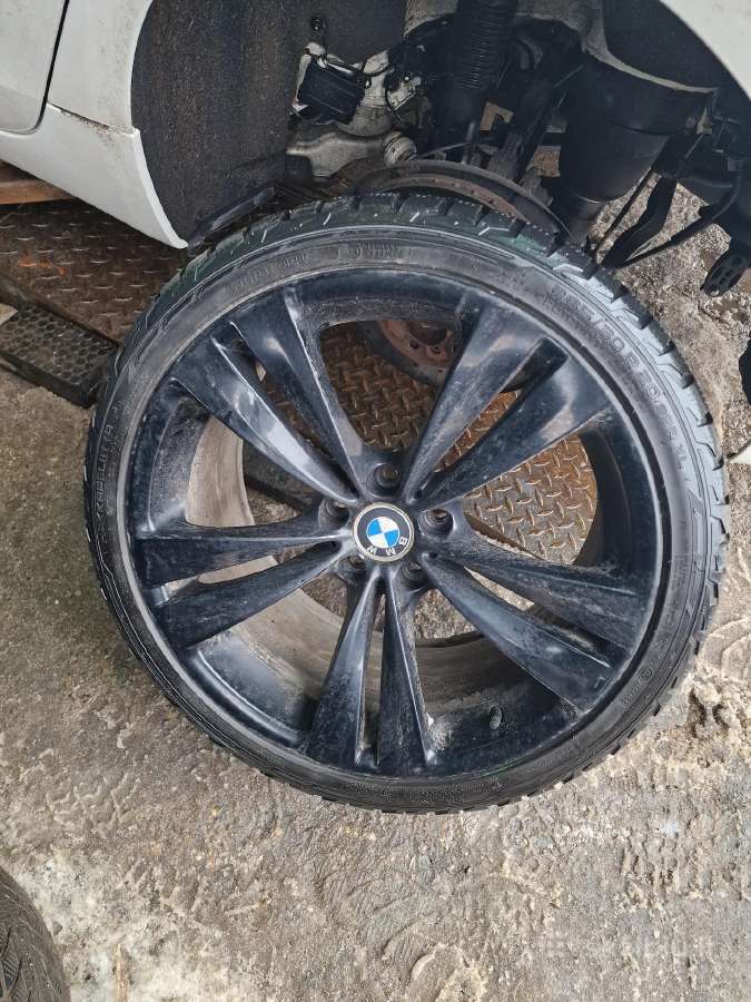 Parduodu padangas 285/30 R20 Nokian Hakkapelitta 2 - nuotraukos Nr. 9