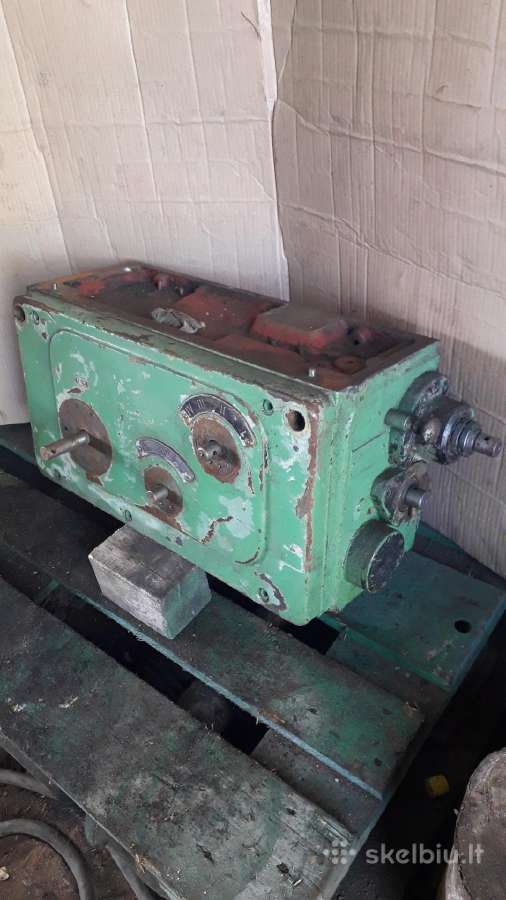 Metalo tekinimo staklės 1a616