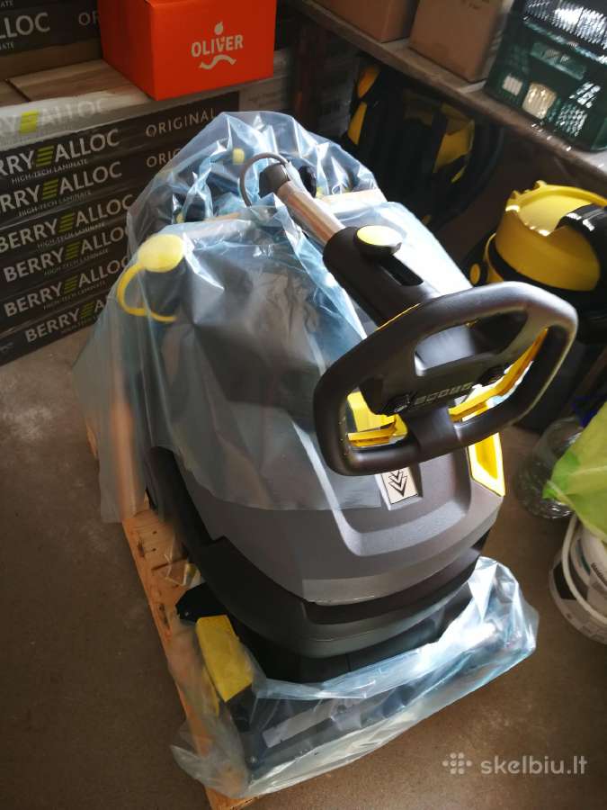 Karcher Br 45/22 C grindų plovimo valymo mašina