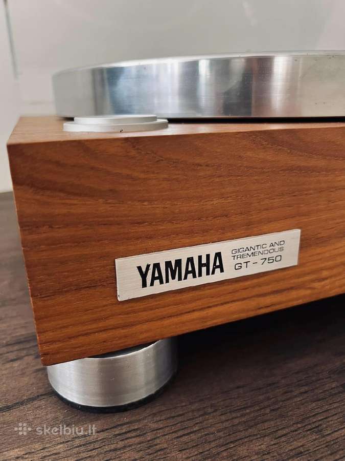 Patefonas Yamaha GT-750 - nuotraukos Nr. 2