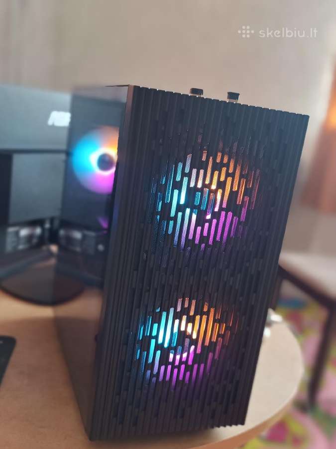 Pc: i3 13100f + Rtx 5060 + 256gb SSD + 16gb RAM