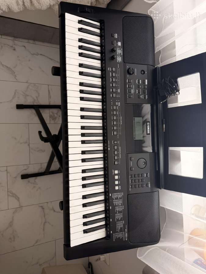 Sintezatorius Yamaha Psr-e463 su stovu - nuotraukos Nr. 3