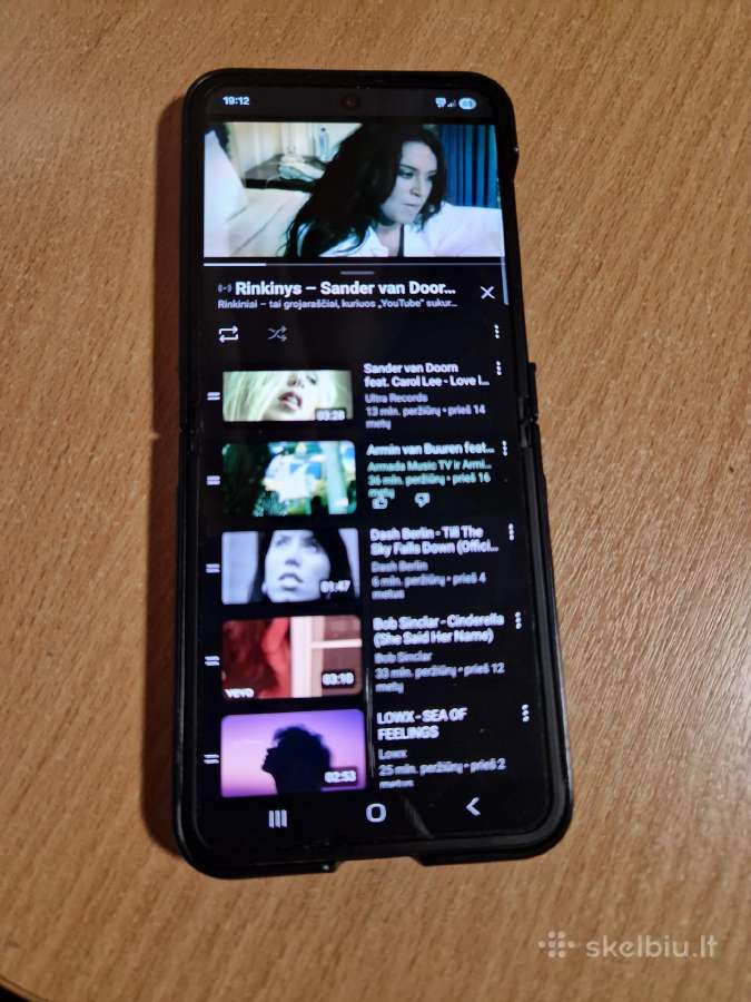 Samsung flip7 fe