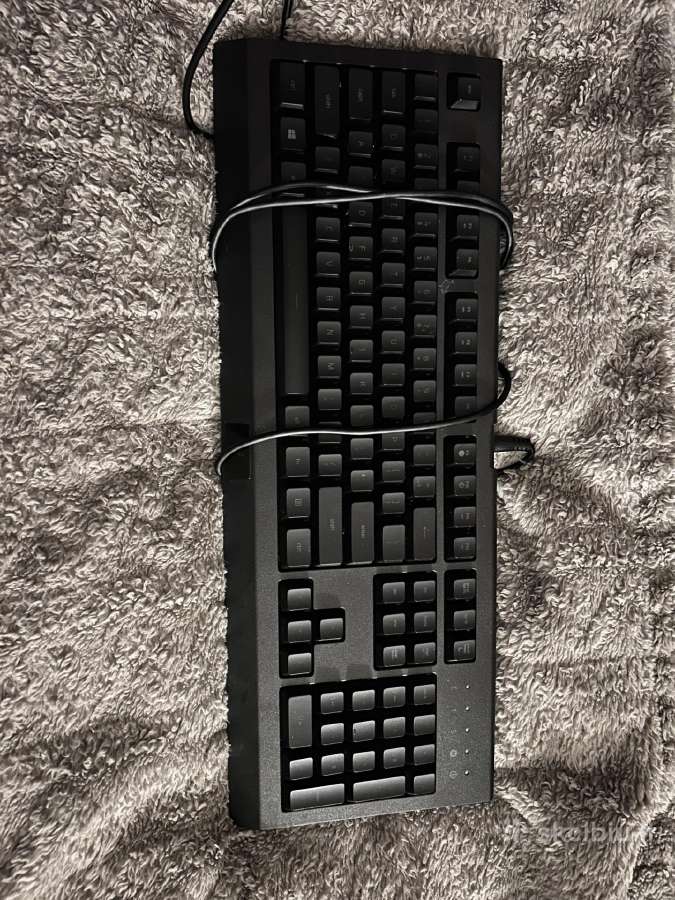 Razer klaviatura
