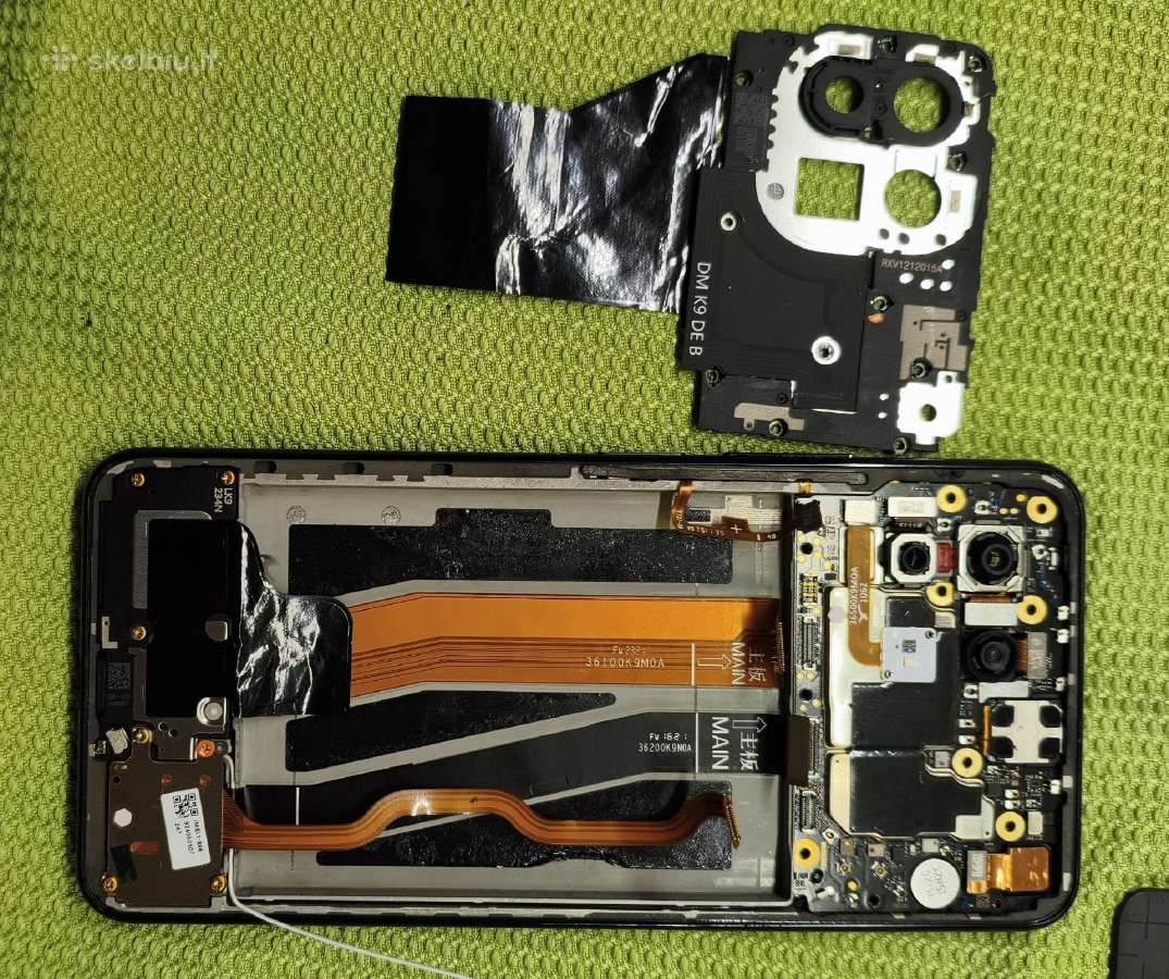 Xiaomi Mi 11 Lite 5G – parduodu dalimis