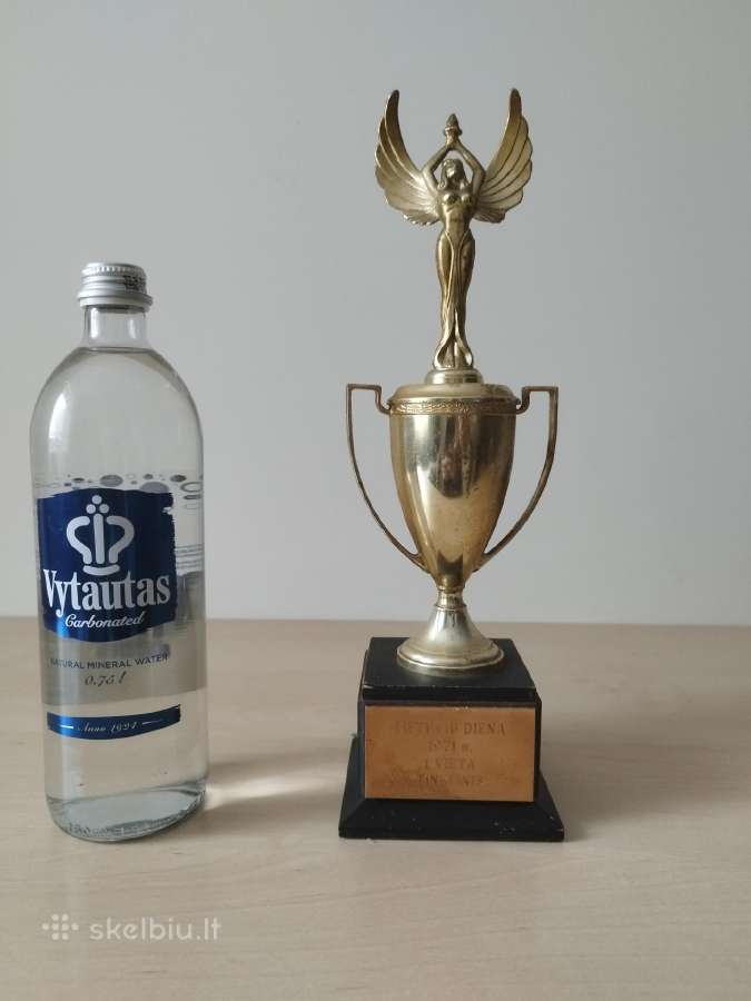 Vintažiniai sporto apdovanojimai (1971–1995) - nuotraukos Nr. 15