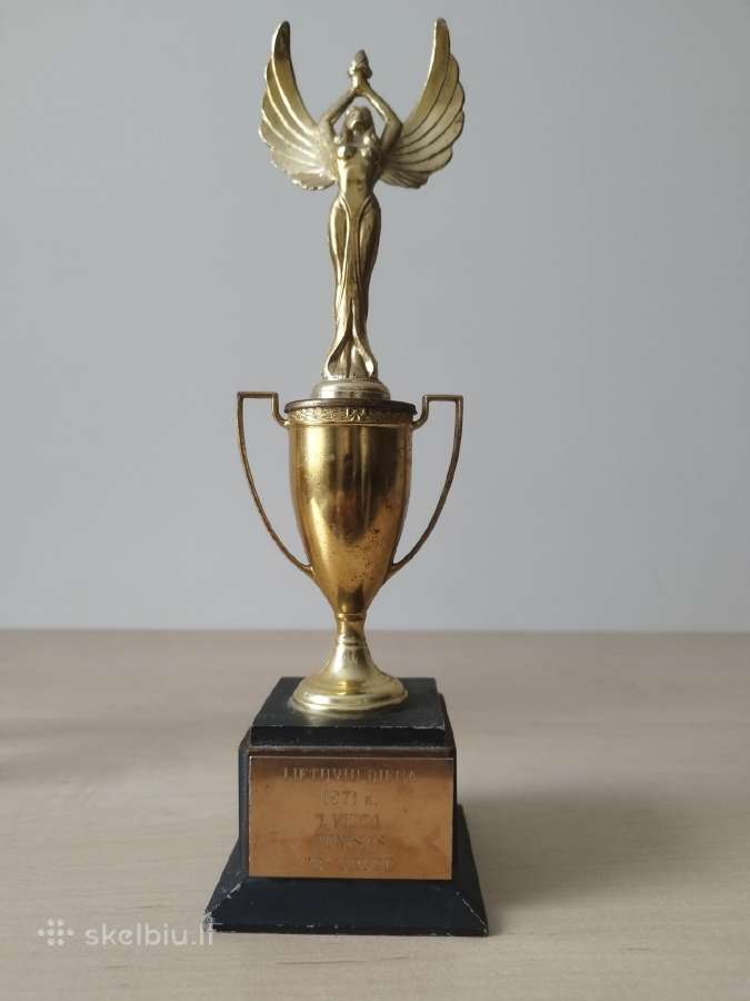 Vintažiniai sporto apdovanojimai (1971–1995) - nuotraukos Nr. 17