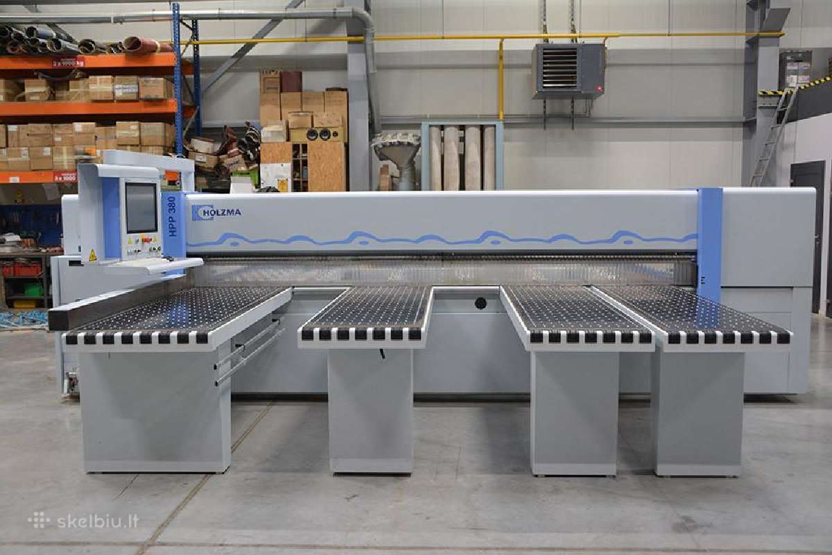 Automatinės pjovimo staklės Holzma Hpp 380