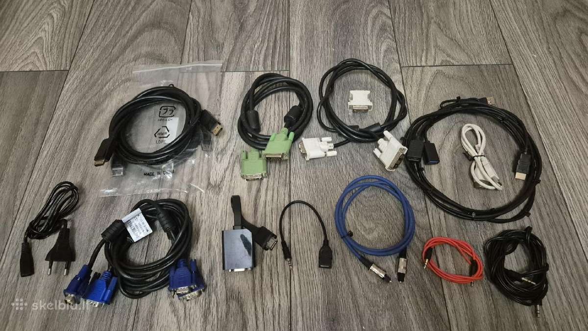 Corsair maitblokio, sata, fan, molex laidai ir kt. - nuotraukos Nr. 2