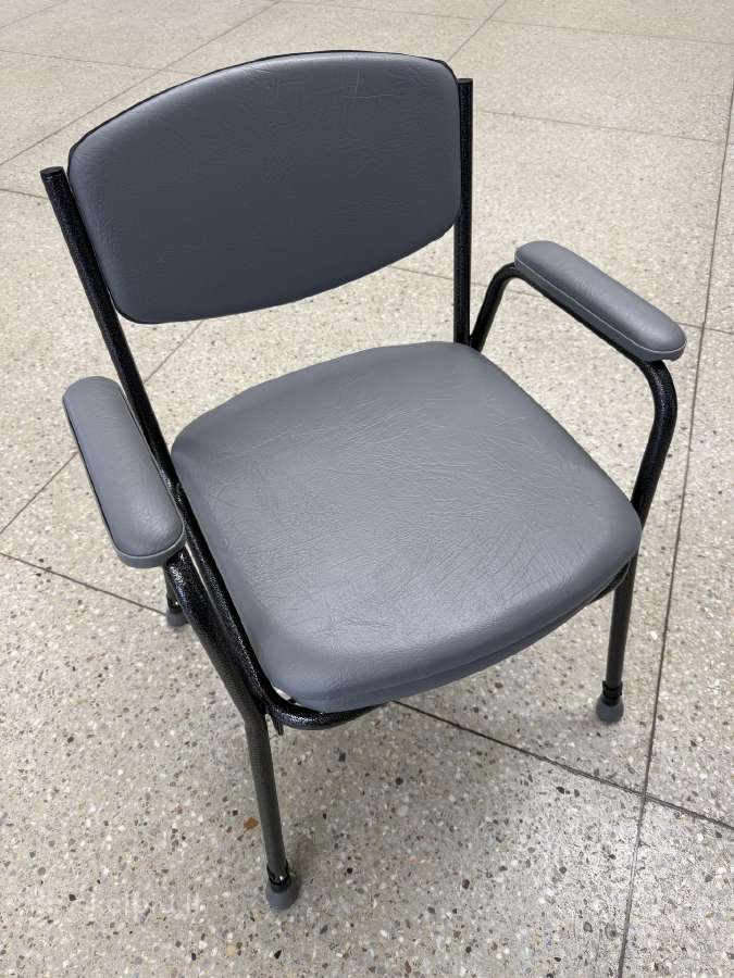 Tualeto kėdė slaugai