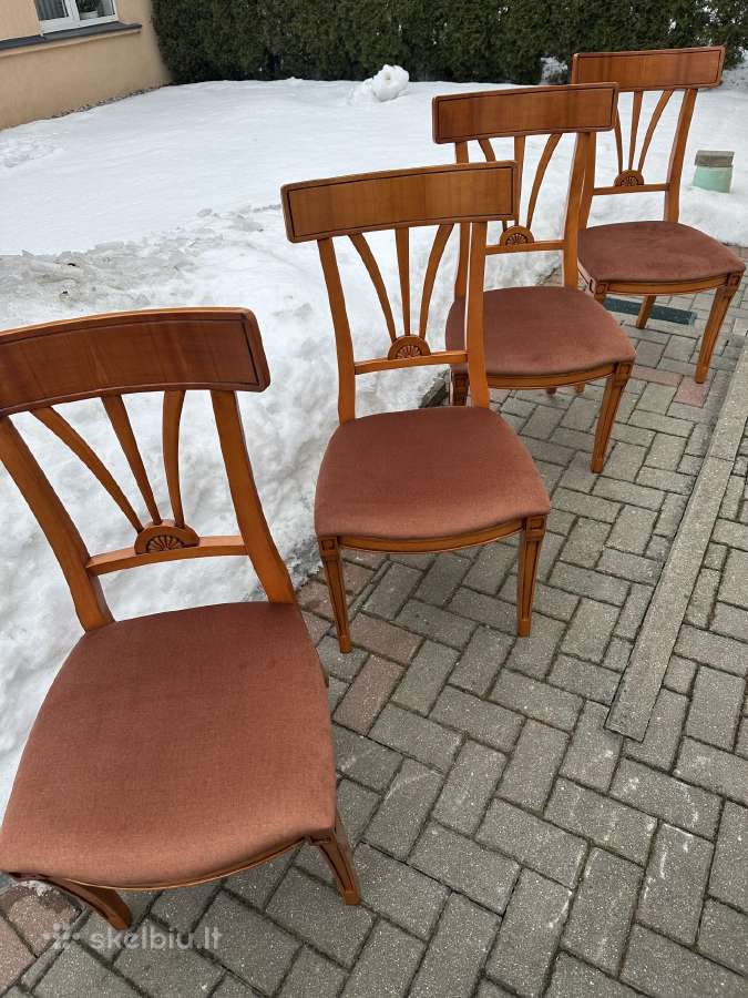 Parduodu valgomojo 4 kėdes