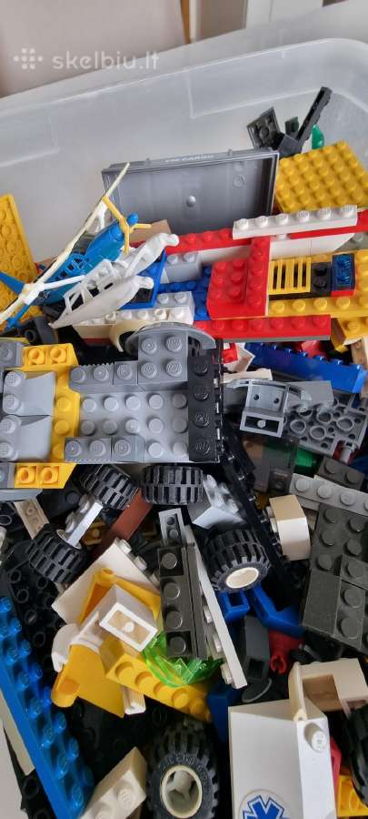 Parduodu Lego kaladėles, Burato 1:32 modeliukus - nuotraukos Nr. 3