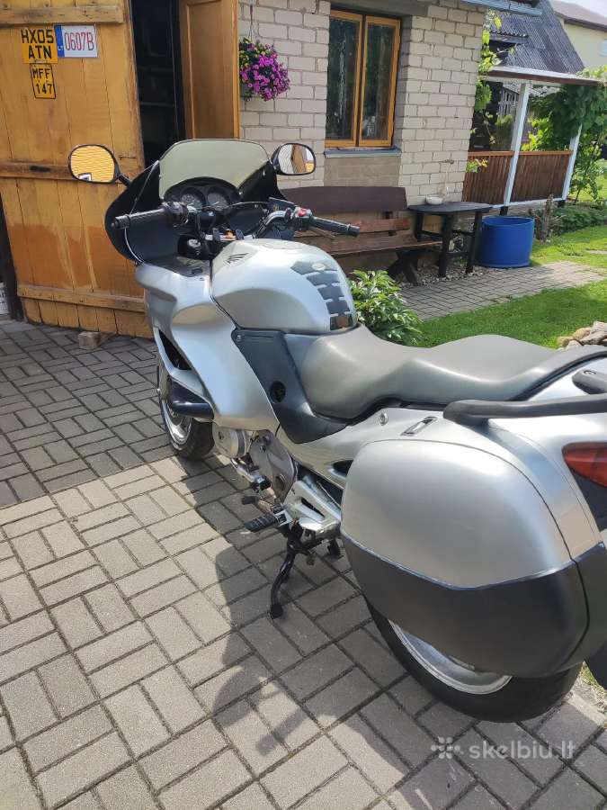 Parduodu Honda Nt650v 2004 m. Prabėgus 56k km - nuotraukos Nr. 2
