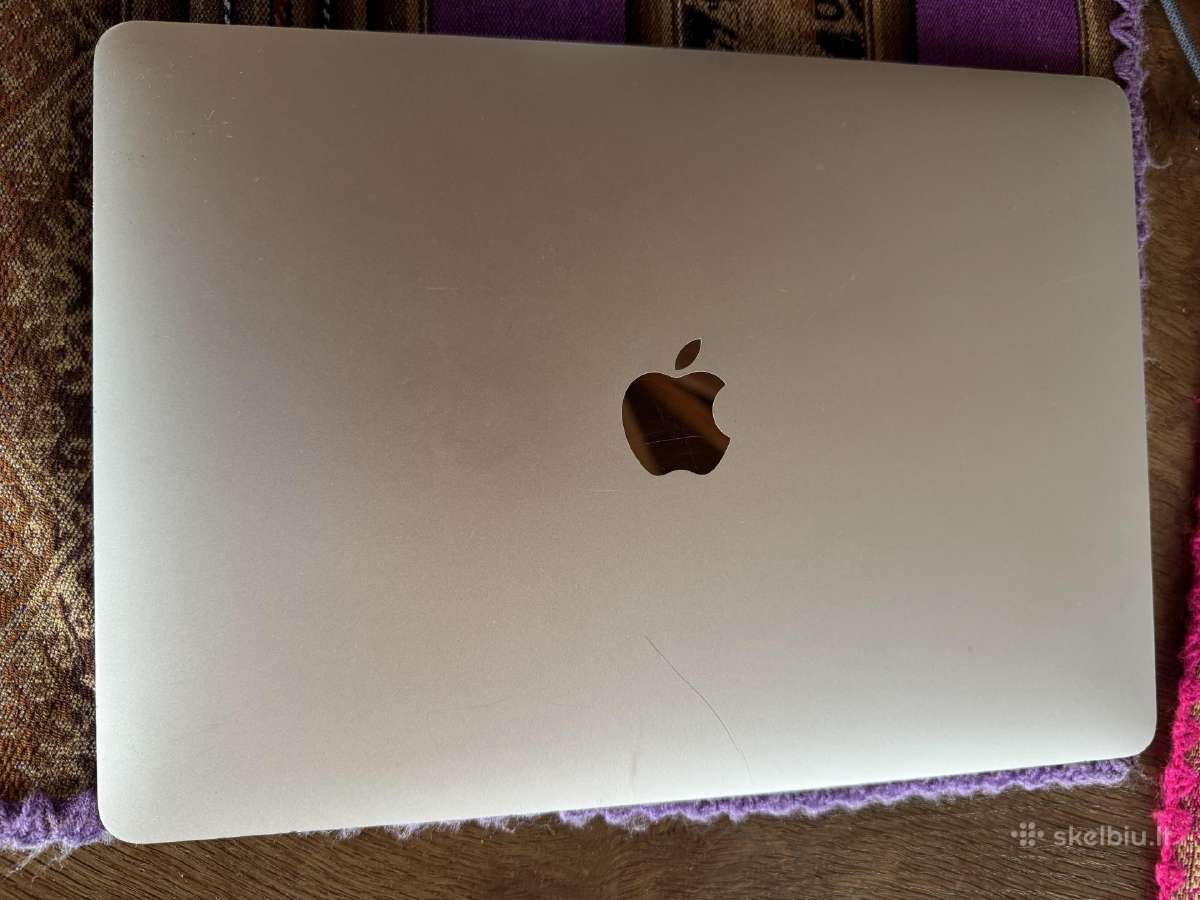 MacBook air M1 256gb 8gb