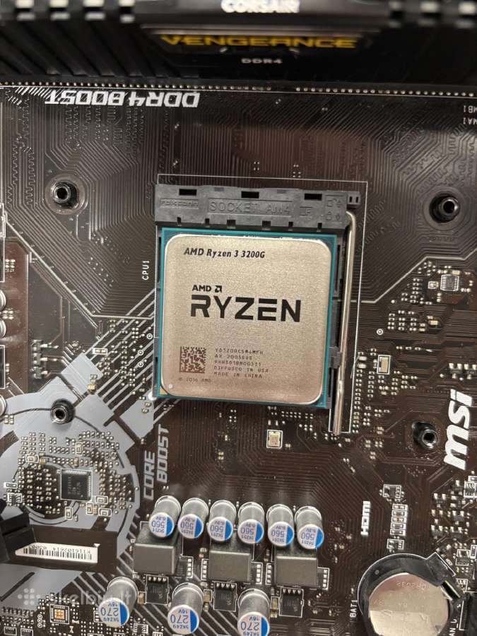 Procesorius Amd Ryzen 3 3200g Cpu - nuotraukos Nr. 2