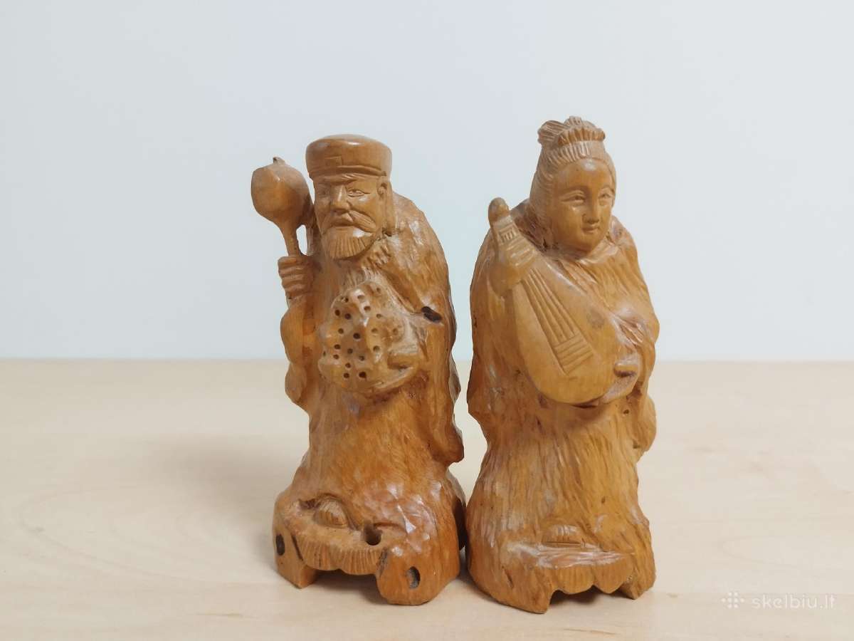 Japonų Shichifukujin medinės skulptūrėlės