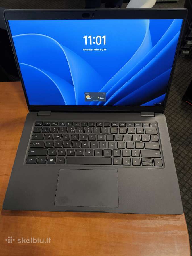 Latitude 3440 i5-1335u 8gb 256gb SSD - 12 mėn gara