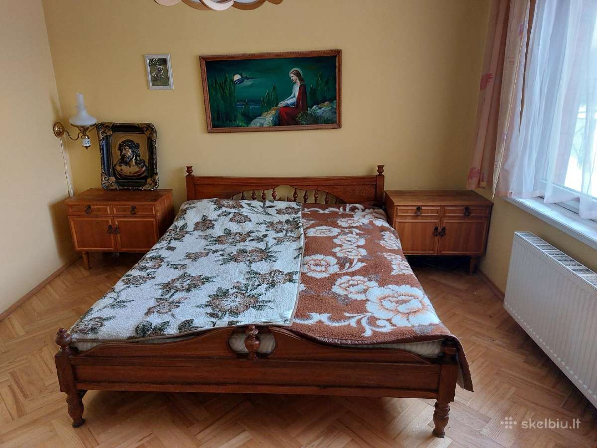 Ąžuoliniai vienetiniai miegamojo baldai