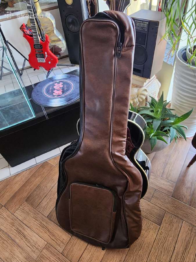 Odinis gitaros deklas