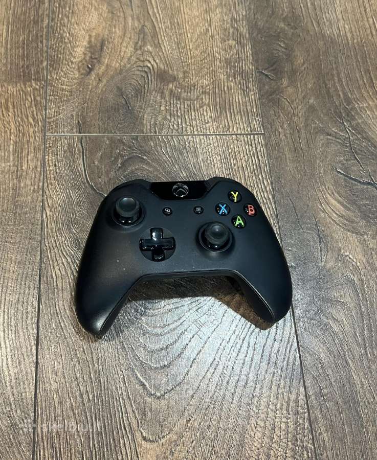 Xbox One S, White,500gb 1 pultas 4 žaidimai CD - nuotraukos Nr. 3