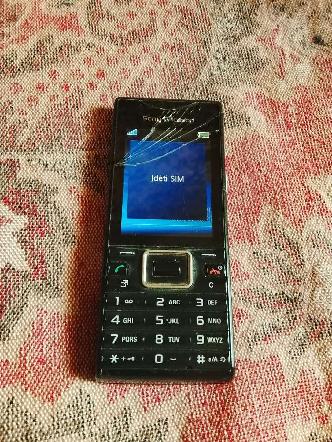 Sony Ericsson J10i2