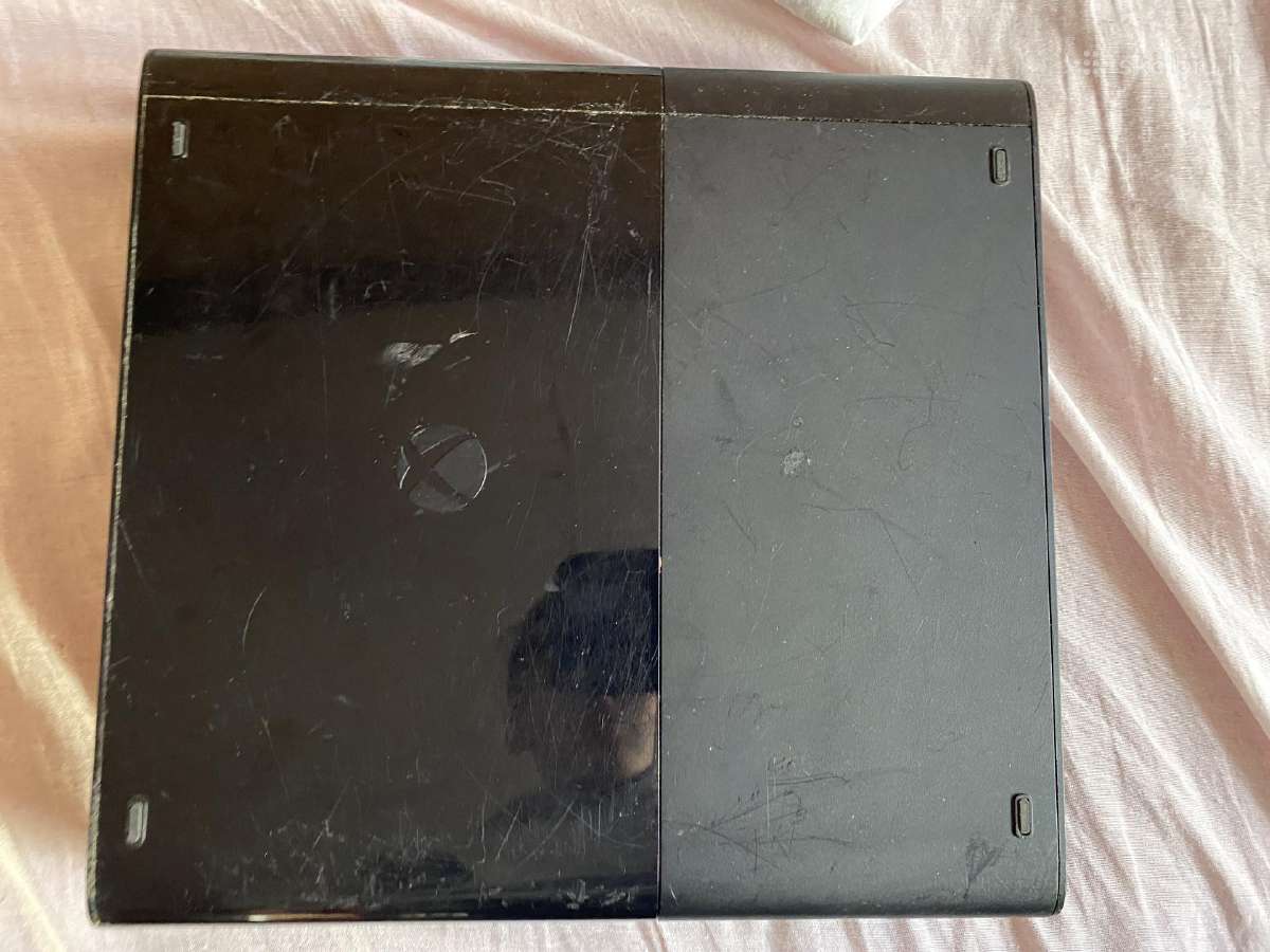 Xbox 360 su kamera 80€ derinama