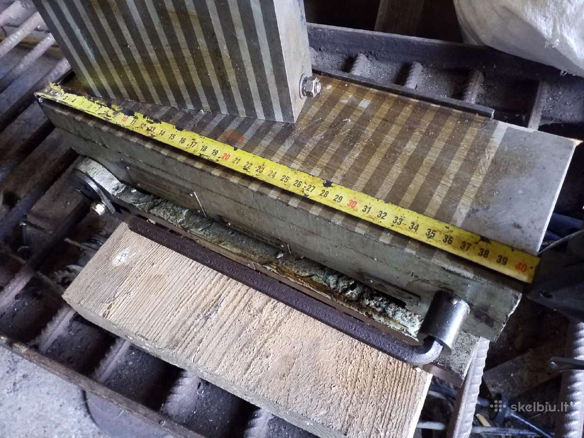 Magnetinis stalas,sinusinis