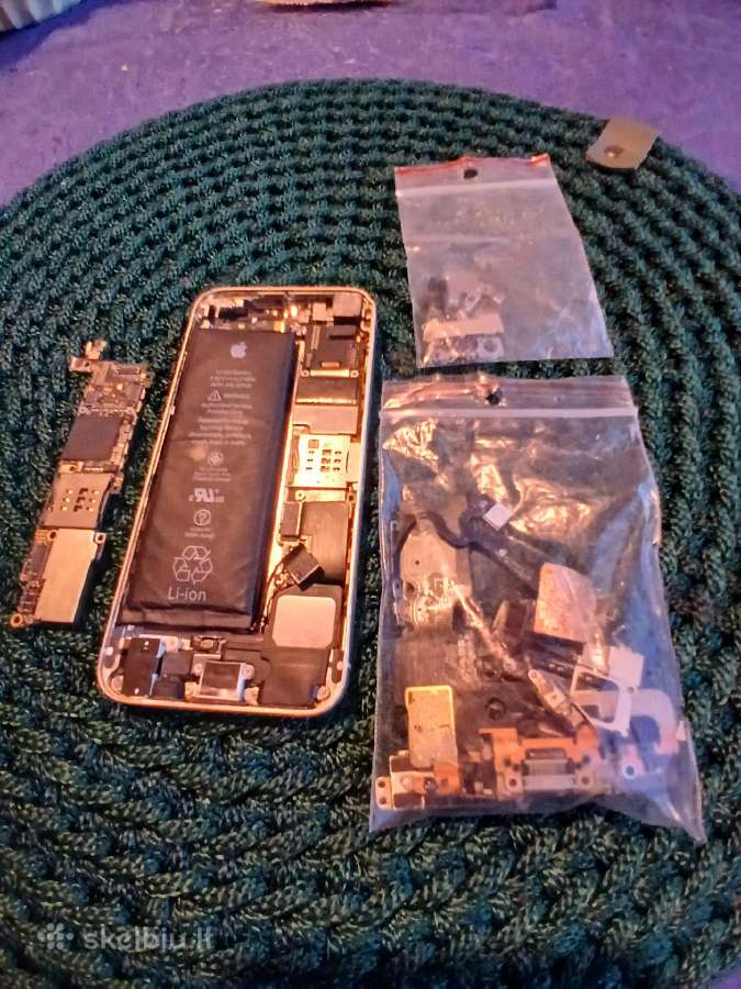 Apple iPhone 5, 5S ir Se dalimis - nuotraukos Nr. 13