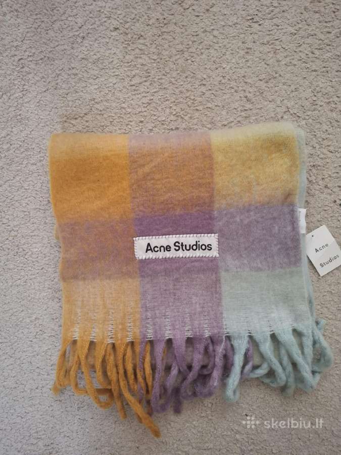 Acne Studios Šalikai