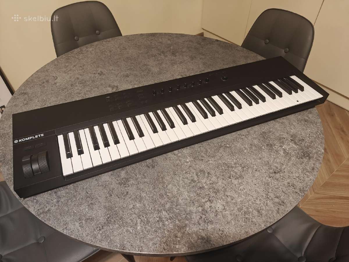 Native Instruments Komplete Kontrol A61 Midi