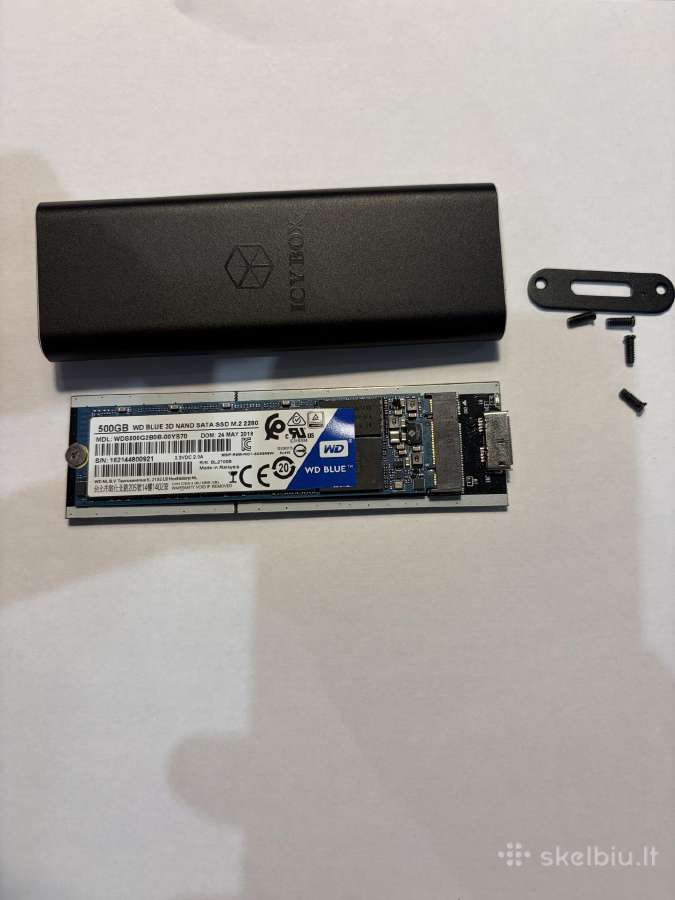 SSD isorine laikmena