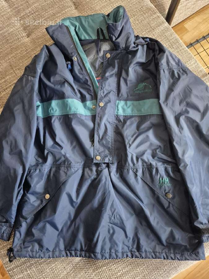 Vintažinė Helly Hansen striukė