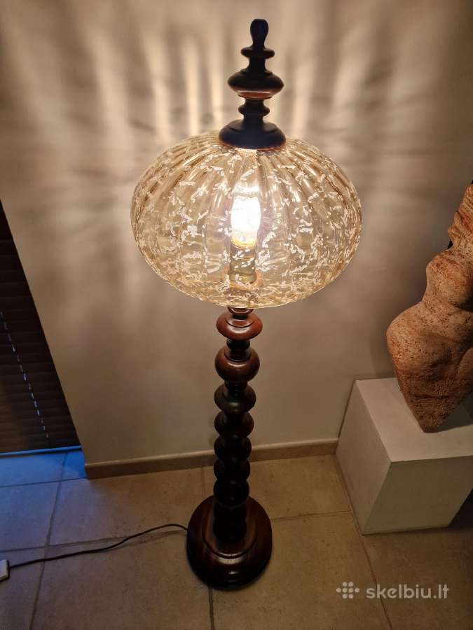 Vintažinis mid century tikmedžio masyvo toršeras - nuotraukos Nr. 3