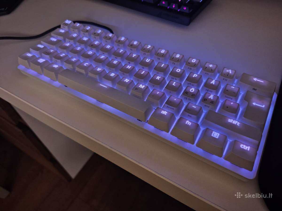 Razer huntsman mini balta klaviatura red switches