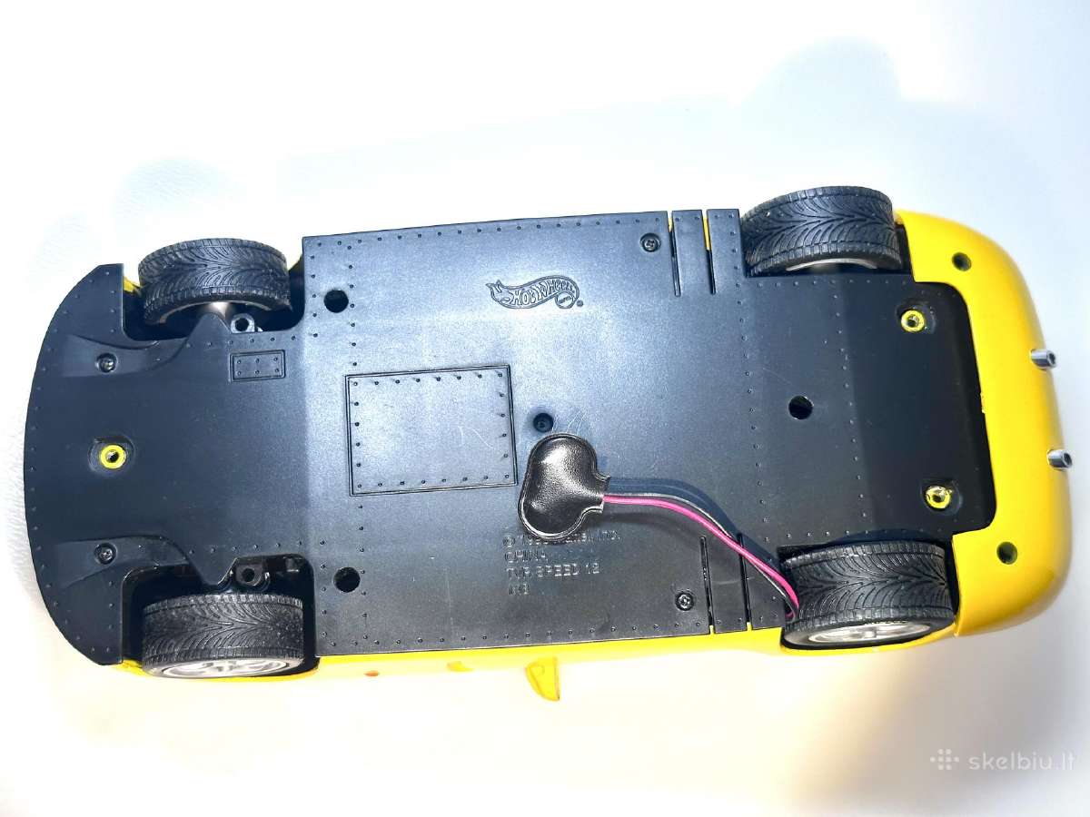 Tvr Speed 12 Yellow w/ Lights 1:18 Hot Wheels - nuotraukos Nr. 15