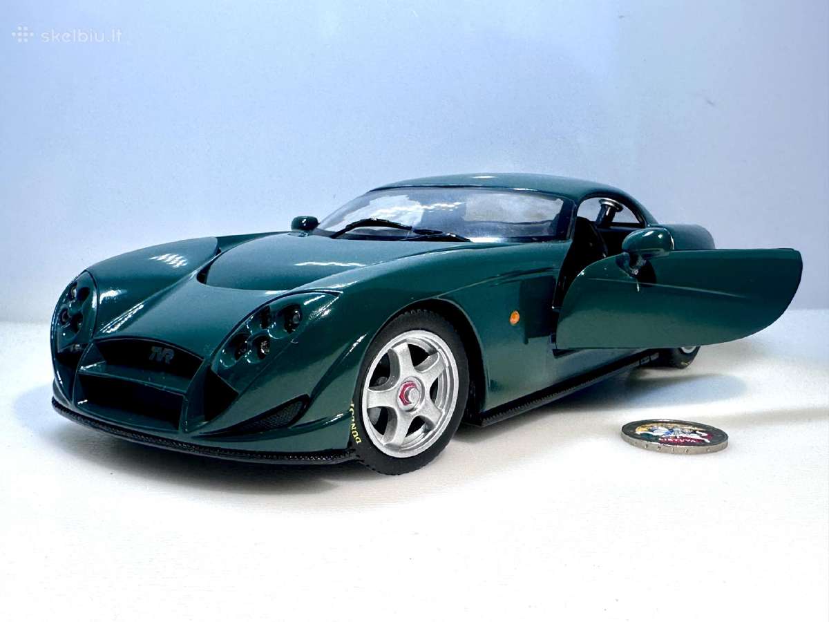 Tvr Speed 12 British Green 1:18 Hot Wheels