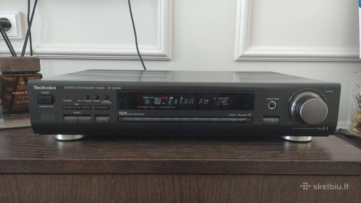 Technics tiuneris St-gt550