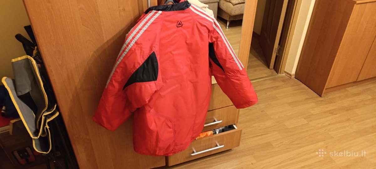 Adidas Bayern pavasarinė striukė 11-12 metų - nuotraukos Nr. 9