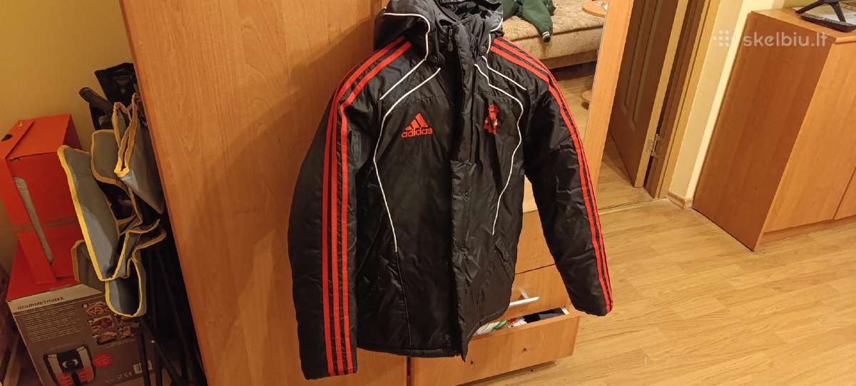 Adidas Liverpool paaugliška striukė 13-14 metų