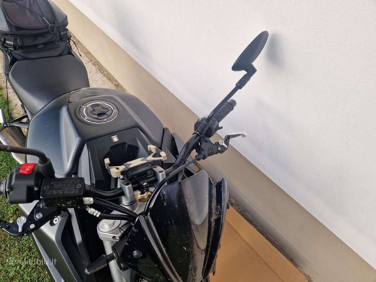Parduodamas puikaus stovio suzuki gsx 950 S - nuotraukos Nr. 9