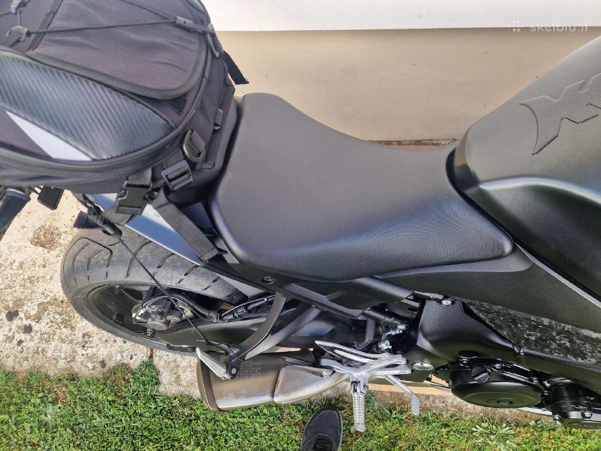 Parduodamas puikaus stovio suzuki gsx 950 S - nuotraukos Nr. 14