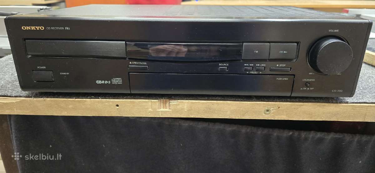 Resiveris stiprintuvas CD grotuvas Onkyo R1