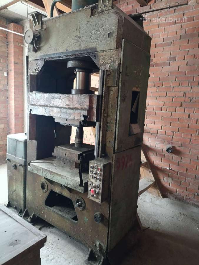 160t hidraulinis presas