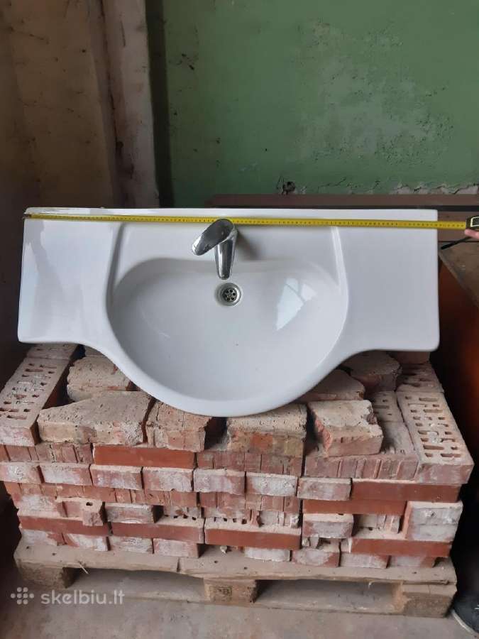 Parduodame dėvėtas kriaukles su kranais