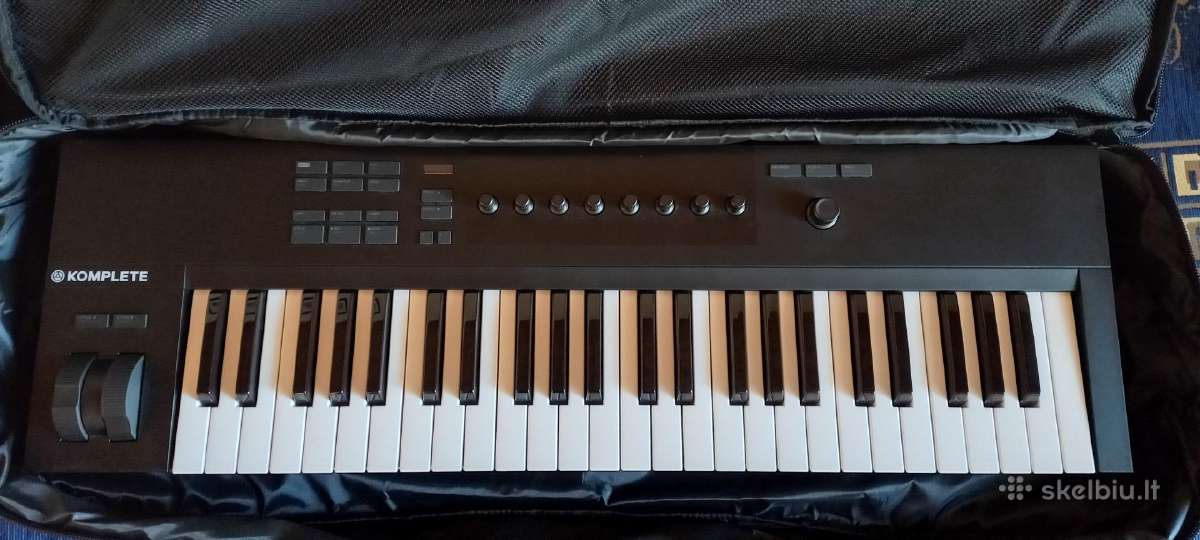 Native Intstruments Komplete Kontrol A49