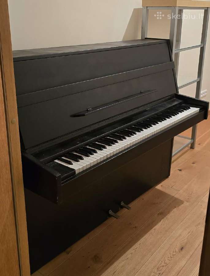 Pianinas Riga