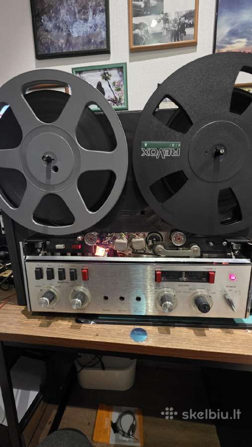 .Parduodu pilnai veikiantį Revox A77