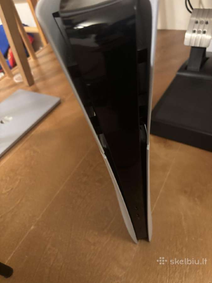 Playstation 5 slim su viskuo turiu ir dėžę - nuotraukos Nr. 4