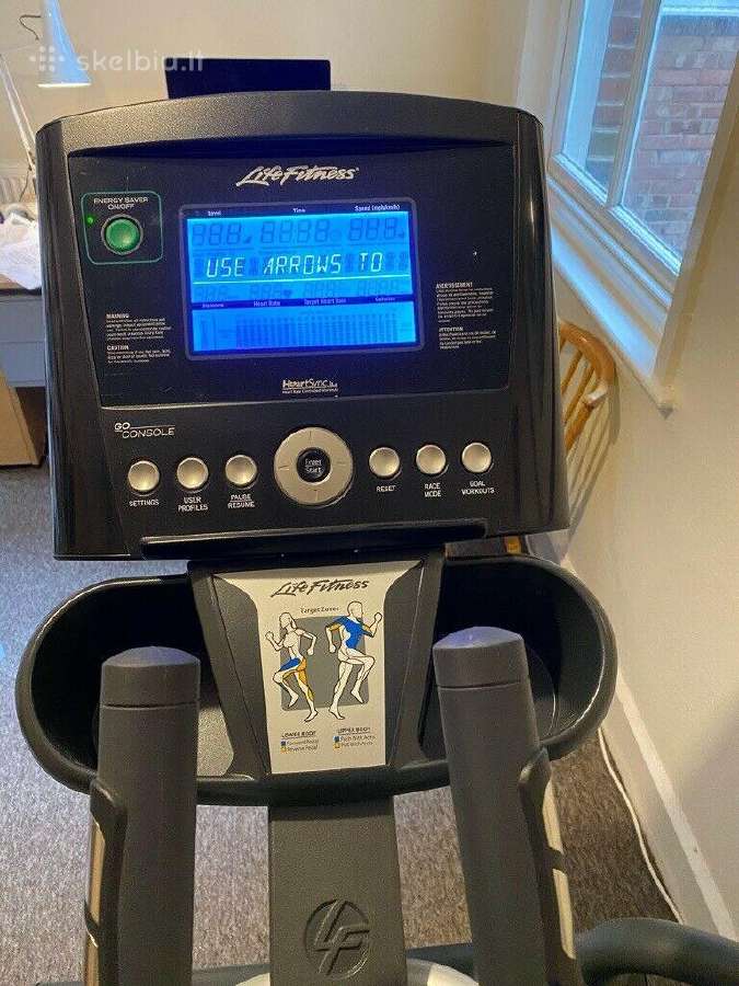 Elipsinis treniruoklis Life fitness X1 Go