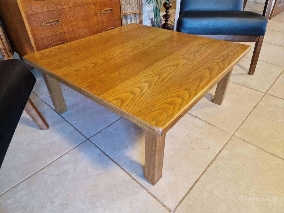 Vintažinis mid century ąžuolinis kavos staliukas - nuotraukos Nr. 2